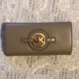 Michael Kors wallet